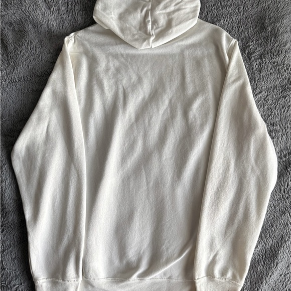 Old Navy - White NASA Graphic Hoodie for Men
Size - XXL - Picture 7 of 8